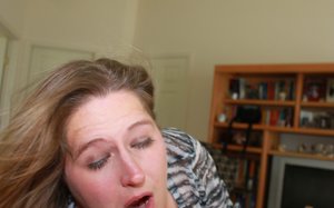 TAC Amateurs are proud to present you with xxx pics featuring Gangbang Momma in work on cock