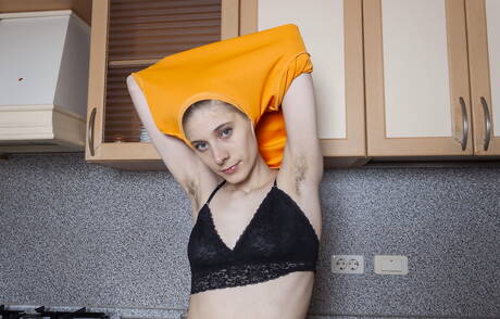 We Are Hairy invites you to browse their free pics with Amelinda unveiling beautiful body